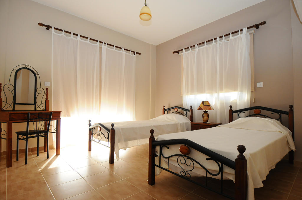 Citrus Grove Villa Argaka Pokoj fotografie